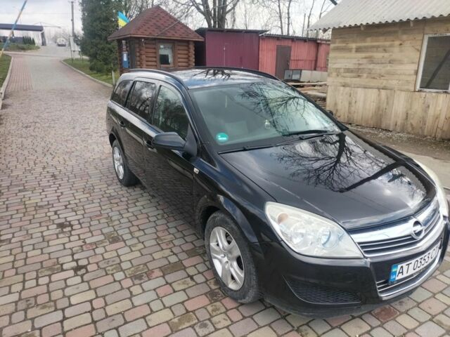 Опель Астра 2009 в Тлумаче на Automoto.ua Черный Опель Астра, объемом двигателя 1.7 л и пробегом 249 тыс. км за 4900 $, фото 4 на Automoto.ua