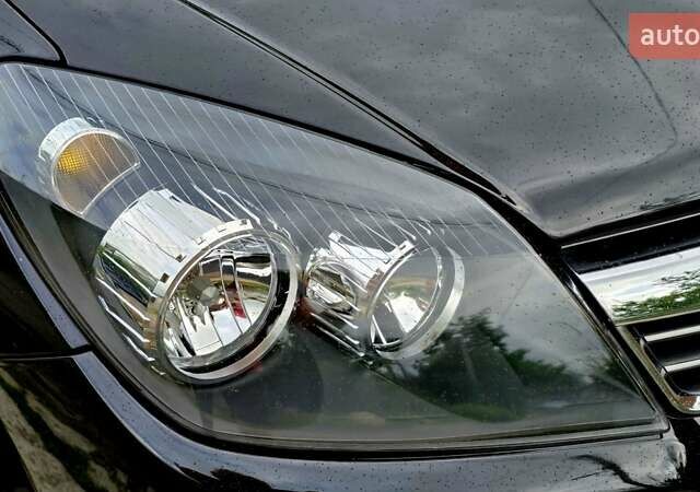 Черный Опель Астра, объемом двигателя 1.6 л и пробегом 238 тыс. км за 6299 $, фото 5 на Automoto.ua