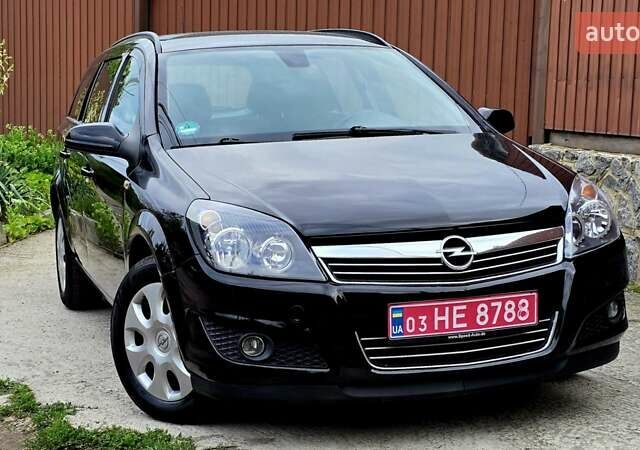 Черный Опель Астра, объемом двигателя 1.6 л и пробегом 238 тыс. км за 6299 $, фото 6 на Automoto.ua