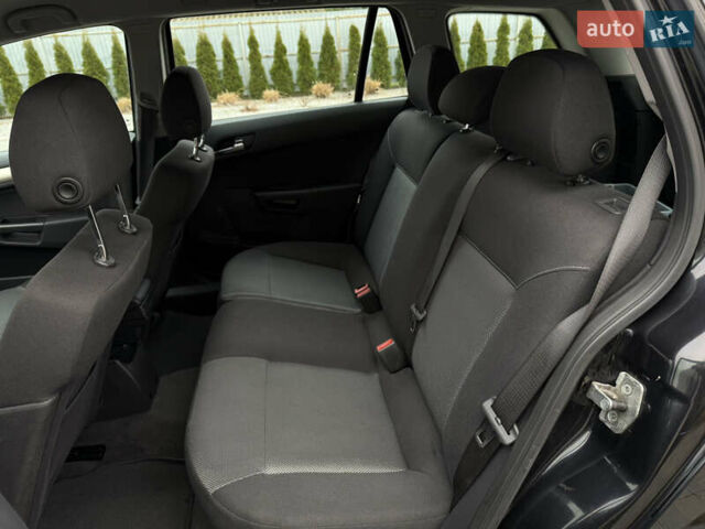 Черный Опель Астра, объемом двигателя 1.6 л и пробегом 215 тыс. км за 5350 $, фото 18 на Automoto.ua