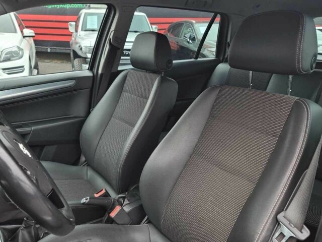 Черный Опель Астра, объемом двигателя 1.6 л и пробегом 247 тыс. км за 6299 $, фото 8 на Automoto.ua