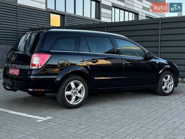 Черный Опель Астра, объемом двигателя 1.6 л и пробегом 160 тыс. км за 6200 $, фото 24 на Automoto.ua