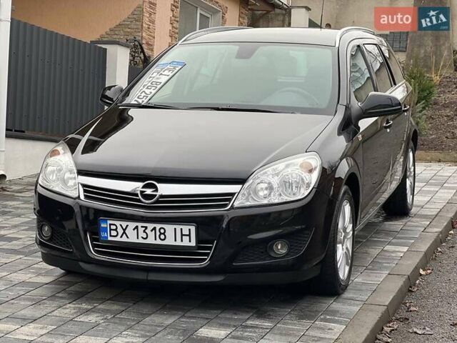 Черный Опель Астра, объемом двигателя 1.6 л и пробегом 199 тыс. км за 6499 $, фото 2 на Automoto.ua