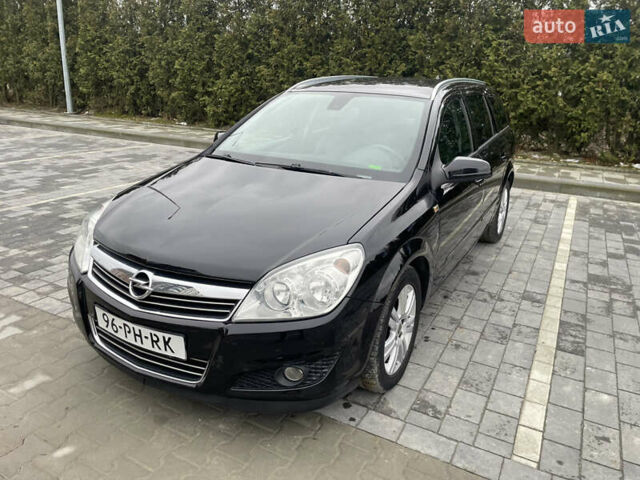 Чорний Опель Астра, об'ємом двигуна 1.6 л та пробігом 243 тис. км за 5950 $, фото 13 на Automoto.ua