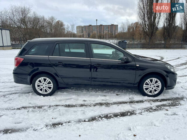 Черный Опель Астра, объемом двигателя 1.6 л и пробегом 148 тыс. км за 6300 $, фото 5 на Automoto.ua