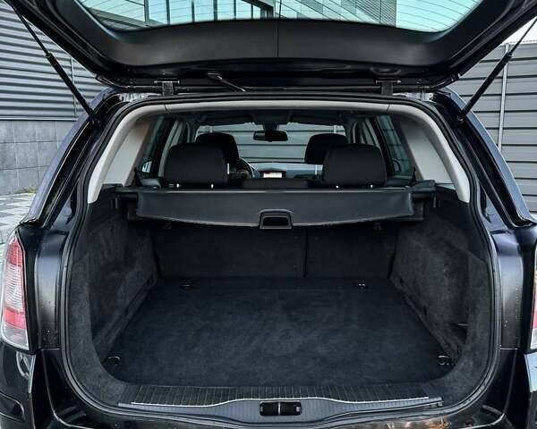 Черный Опель Астра, объемом двигателя 1.6 л и пробегом 160 тыс. км за 6200 $, фото 46 на Automoto.ua