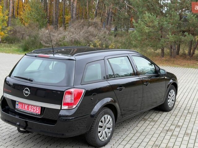 Черный Опель Астра, объемом двигателя 1.6 л и пробегом 246 тыс. км за 5750 $, фото 8 на Automoto.ua