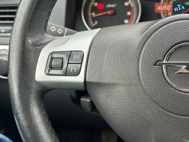 Опель Астра 2009 в Киеве на Automoto.ua Черный Опель Астра, объемом двигателя 1.6 л и пробегом 282 тыс. км за 5990 $, фото 21 на Automoto.ua