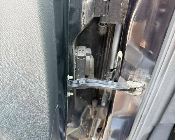 Черный Опель Астра, объемом двигателя 1.4 л и пробегом 170 тыс. км за 4900 $, фото 21 на Automoto.ua