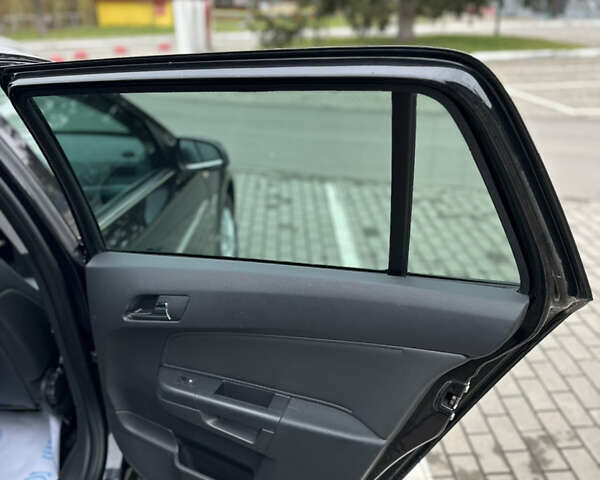 Чорний Опель Астра, об'ємом двигуна 1.6 л та пробігом 207 тис. км за 6200 $, фото 25 на Automoto.ua