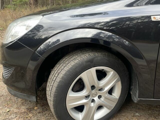 Чорний Опель Астра, об'ємом двигуна 1.6 л та пробігом 191 тис. км за 6100 $, фото 17 на Automoto.ua