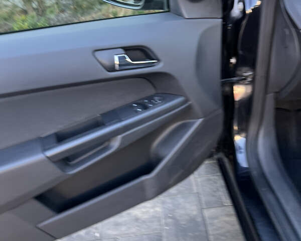 Черный Опель Астра, объемом двигателя 1.4 л и пробегом 242 тыс. км за 4450 $, фото 39 на Automoto.ua