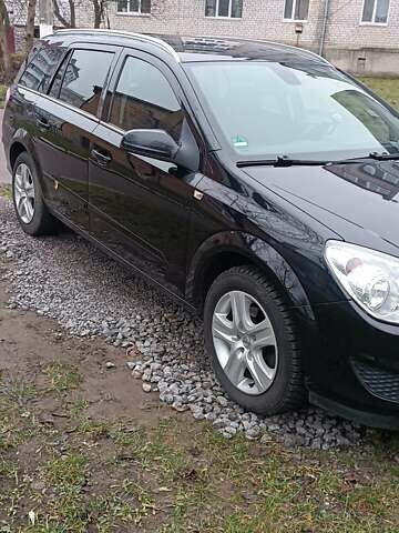 Черный Опель Астра, объемом двигателя 1.6 л и пробегом 216 тыс. км за 5500 $, фото 12 на Automoto.ua