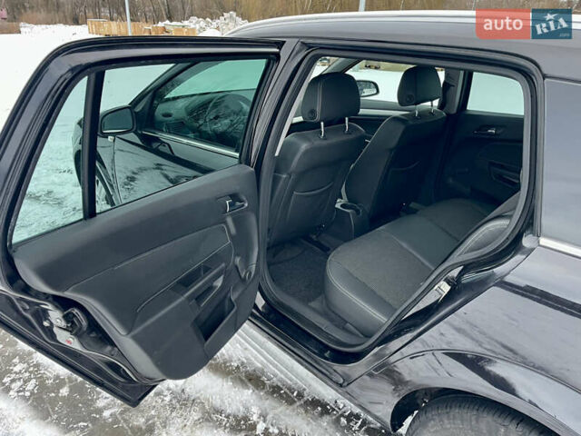 Черный Опель Астра, объемом двигателя 1.6 л и пробегом 148 тыс. км за 6300 $, фото 19 на Automoto.ua