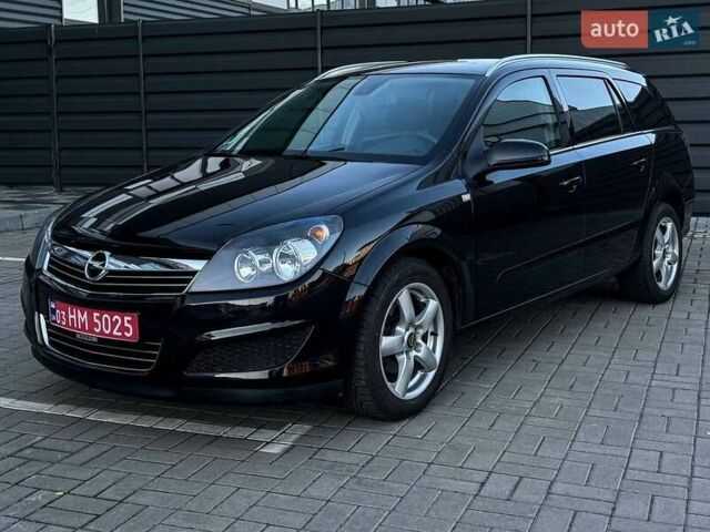 Черный Опель Астра, объемом двигателя 1.6 л и пробегом 160 тыс. км за 6200 $, фото 1 на Automoto.ua