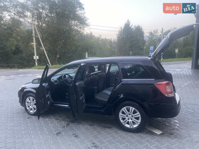 Черный Опель Астра, объемом двигателя 1.7 л и пробегом 224 тыс. км за 4700 $, фото 7 на Automoto.ua