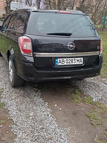 Черный Опель Астра, объемом двигателя 1.6 л и пробегом 216 тыс. км за 5500 $, фото 10 на Automoto.ua