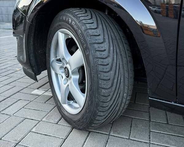 Черный Опель Астра, объемом двигателя 1.6 л и пробегом 160 тыс. км за 6200 $, фото 7 на Automoto.ua