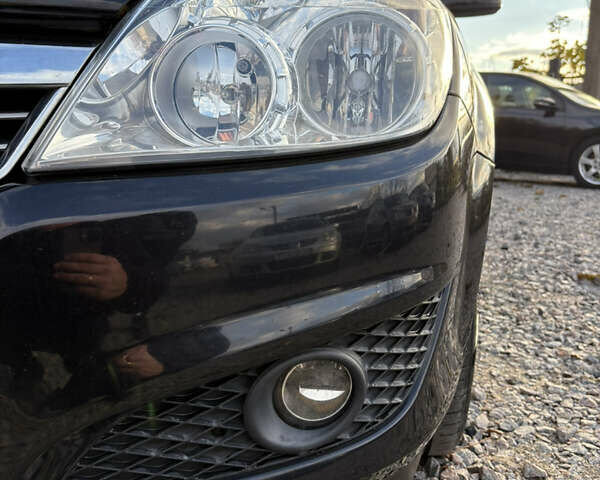 Опель Астра 2009 у Белой Церкве на Automoto.ua Чорний Опель Астра, об'ємом двигуна 1.6 л та пробігом 240 тис. км за 5900 $, фото 62 на Automoto.ua