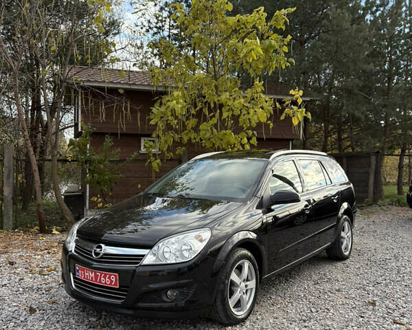 Опель Астра 2009 в Белой Церкве на Automoto.ua Черный Опель Астра, объемом двигателя 1.6 л и пробегом 240 тыс. км за 6000 $, фото 3 на Automoto.ua