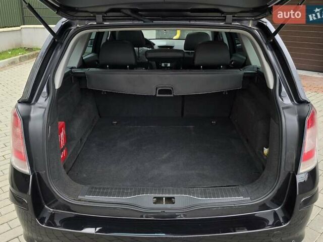 Черный Опель Астра, объемом двигателя 1.7 л и пробегом 224 тыс. км за 5650 $, фото 29 на Automoto.ua