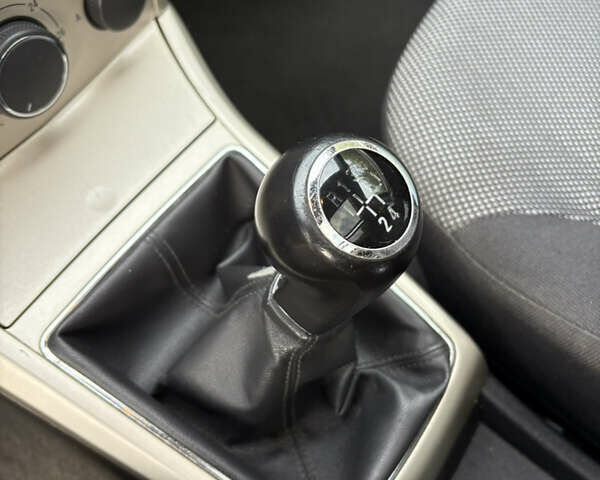 Опель Астра 2009 у Белой Церкве на Automoto.ua Чорний Опель Астра, об'ємом двигуна 1.6 л та пробігом 240 тис. км за 5900 $, фото 29 на Automoto.ua