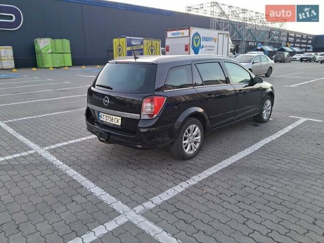 Черный Опель Астра, объемом двигателя 1.7 л и пробегом 276 тыс. км за 4300 $, фото 2 на Automoto.ua