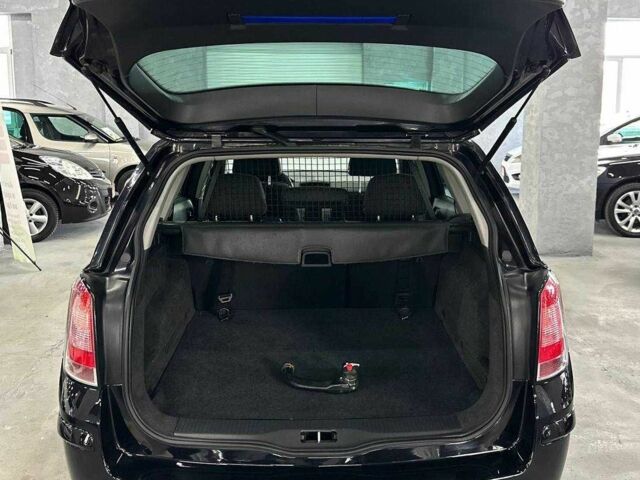 Черный Опель Астра, объемом двигателя 1.6 л и пробегом 186 тыс. км за 6799 $, фото 19 на Automoto.ua