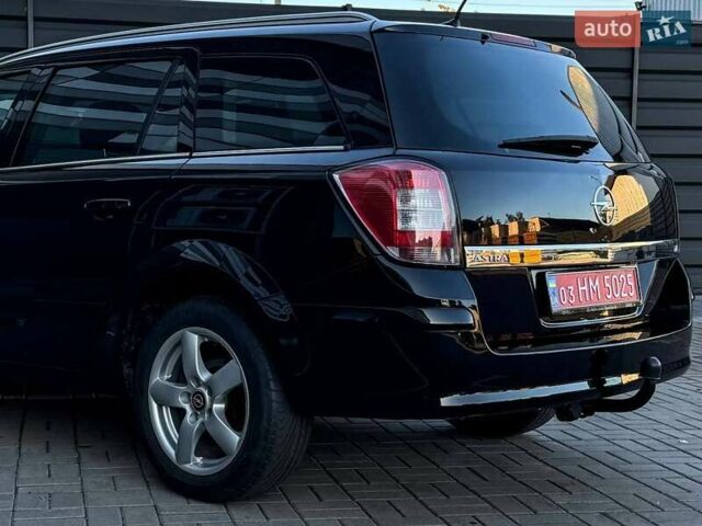 Черный Опель Астра, объемом двигателя 1.6 л и пробегом 160 тыс. км за 6200 $, фото 30 на Automoto.ua