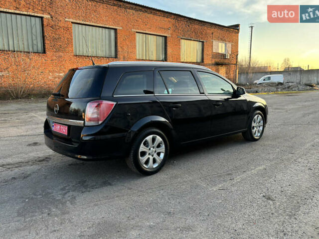 Черный Опель Астра, объемом двигателя 1.6 л и пробегом 217 тыс. км за 6200 $, фото 6 на Automoto.ua