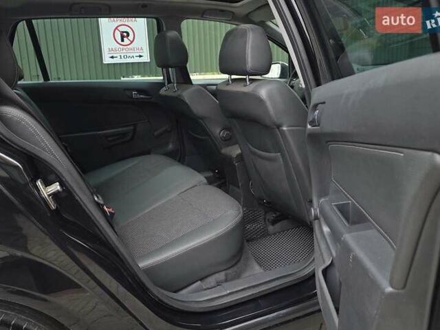 Черный Опель Астра, объемом двигателя 1.7 л и пробегом 224 тыс. км за 5650 $, фото 30 на Automoto.ua