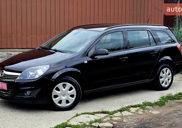 Черный Опель Астра, объемом двигателя 1.6 л и пробегом 238 тыс. км за 6299 $, фото 33 на Automoto.ua