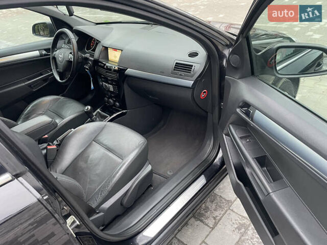 Чорний Опель Астра, об'ємом двигуна 1.6 л та пробігом 243 тис. км за 5950 $, фото 18 на Automoto.ua