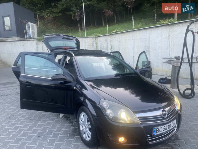 Черный Опель Астра, объемом двигателя 1.7 л и пробегом 224 тыс. км за 4700 $, фото 4 на Automoto.ua