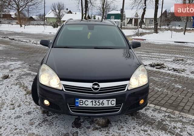 Черный Опель Астра, объемом двигателя 1.7 л и пробегом 332 тыс. км за 5599 $, фото 2 на Automoto.ua