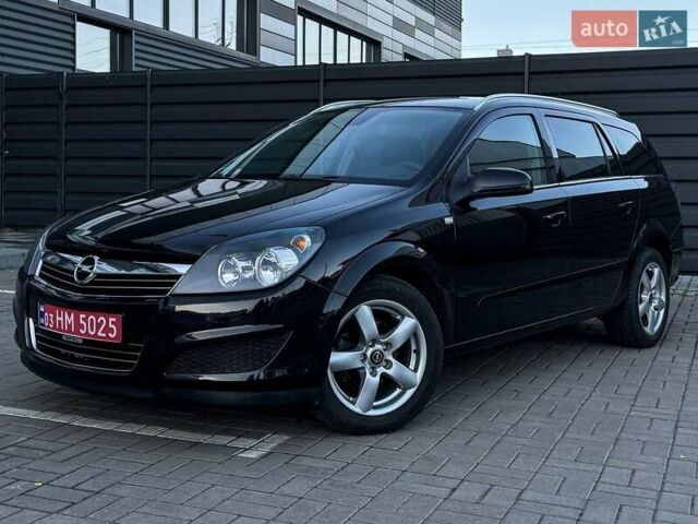 Черный Опель Астра, объемом двигателя 1.6 л и пробегом 160 тыс. км за 6200 $, фото 2 на Automoto.ua