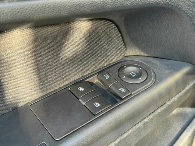 Черный Опель Астра, объемом двигателя 1.6 л и пробегом 219 тыс. км за 4510 $, фото 15 на Automoto.ua