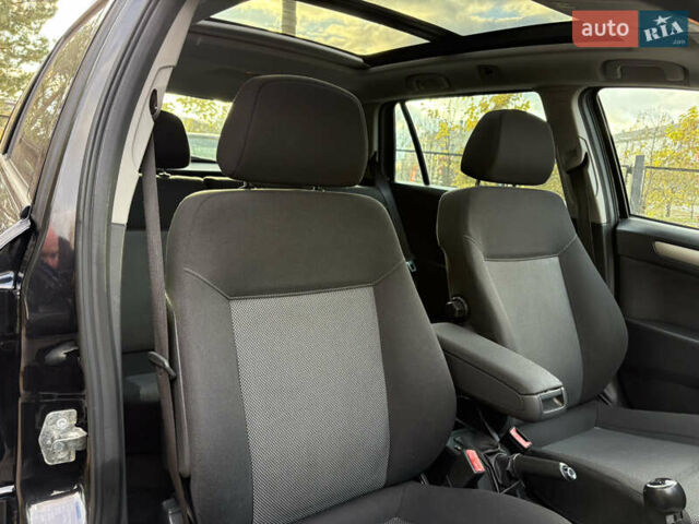 Опель Астра 2009 в Белой Церкве на Automoto.ua Черный Опель Астра, объемом двигателя 1.6 л и пробегом 240 тыс. км за 6000 $, фото 50 на Automoto.ua