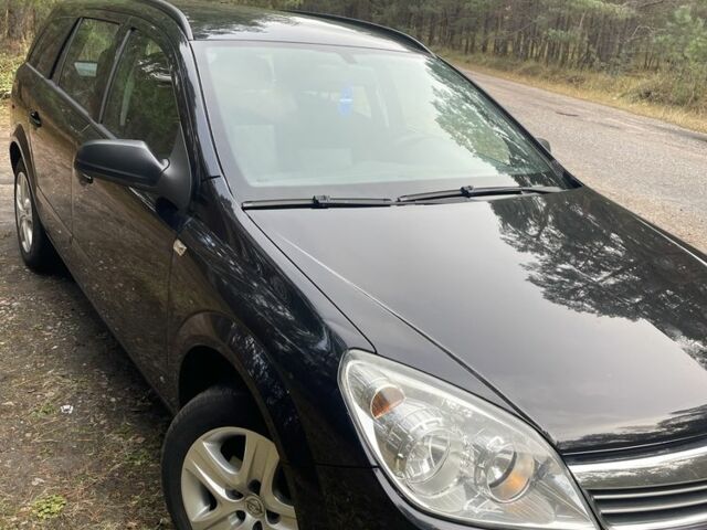 Чорний Опель Астра, об'ємом двигуна 1.6 л та пробігом 191 тис. км за 6100 $, фото 1 на Automoto.ua