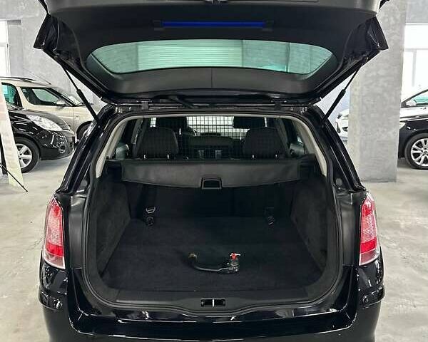 Черный Опель Астра, объемом двигателя 1.6 л и пробегом 186 тыс. км за 6799 $, фото 19 на Automoto.ua