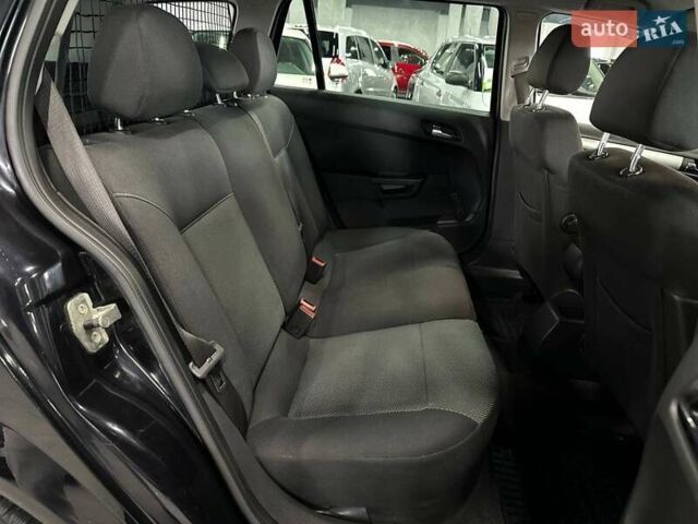 Черный Опель Астра, объемом двигателя 1.6 л и пробегом 186 тыс. км за 6799 $, фото 15 на Automoto.ua