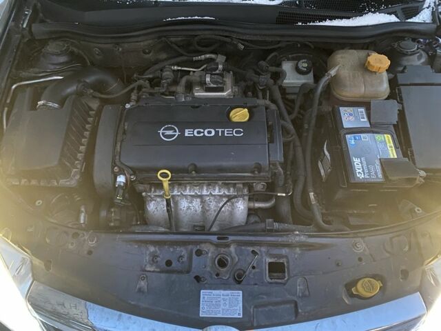 Чорний Опель Астра, об'ємом двигуна 1.6 л та пробігом 240 тис. км за 6500 $, фото 6 на Automoto.ua