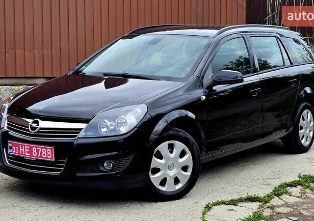 Черный Опель Астра, объемом двигателя 1.6 л и пробегом 238 тыс. км за 6299 $, фото 2 на Automoto.ua