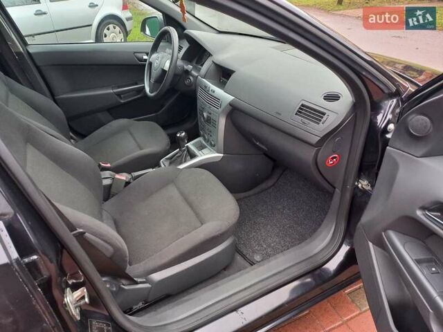 Чорний Опель Астра, об'ємом двигуна 1.8 л та пробігом 200 тис. км за 5750 $, фото 42 на Automoto.ua