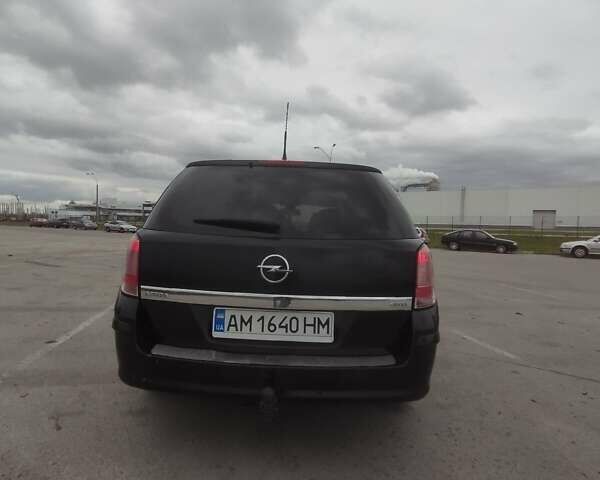 Черный Опель Астра, объемом двигателя 1.25 л и пробегом 325 тыс. км за 4699 $, фото 14 на Automoto.ua