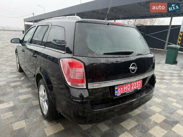Чорний Опель Астра, об'ємом двигуна 1.6 л та пробігом 162 тис. км за 6300 $, фото 3 на Automoto.ua