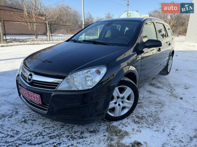 Черный Опель Астра, объемом двигателя 1.6 л и пробегом 162 тыс. км за 6300 $, фото 121 на Automoto.ua