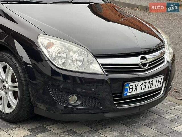 Черный Опель Астра, объемом двигателя 1.6 л и пробегом 199 тыс. км за 6499 $, фото 10 на Automoto.ua