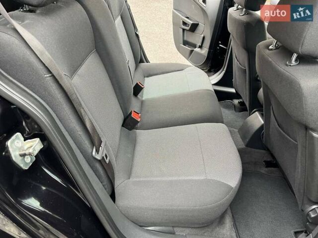 Черный Опель Астра, объемом двигателя 1.6 л и пробегом 199 тыс. км за 6499 $, фото 51 на Automoto.ua