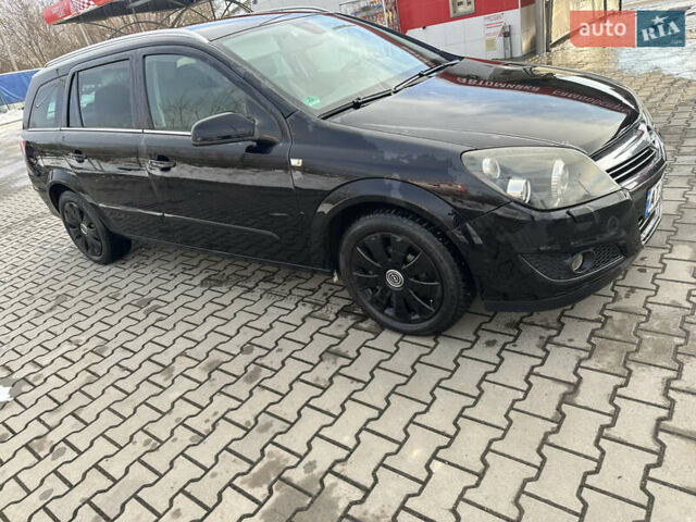 Чорний Опель Астра, об'ємом двигуна 1.6 л та пробігом 277 тис. км за 4700 $, фото 1 на Automoto.ua